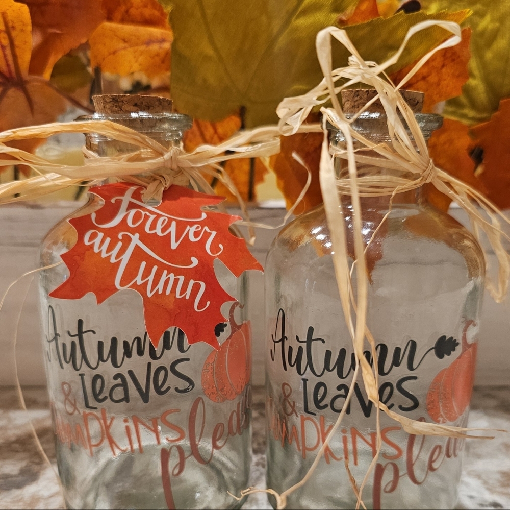Set of 2 Fall Glass Decor. - Picture 2 of 3